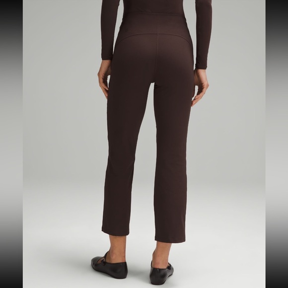 Lululemon Smooth Fit Pull-On High Rise Cropped Pant - Picture 2 of 2